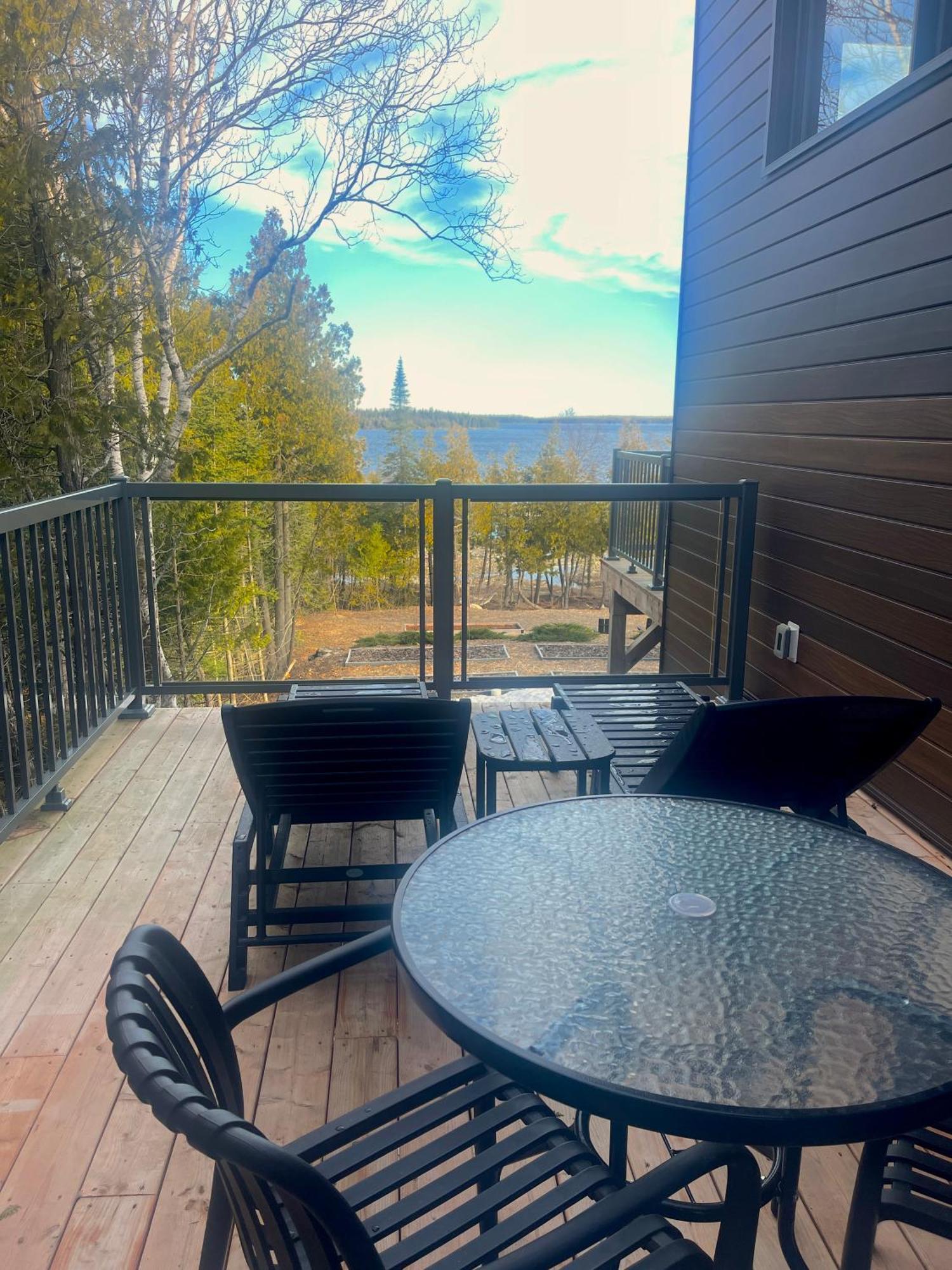 Stone Cove Waterfront Adults Only B&B Tobermory Exterior foto